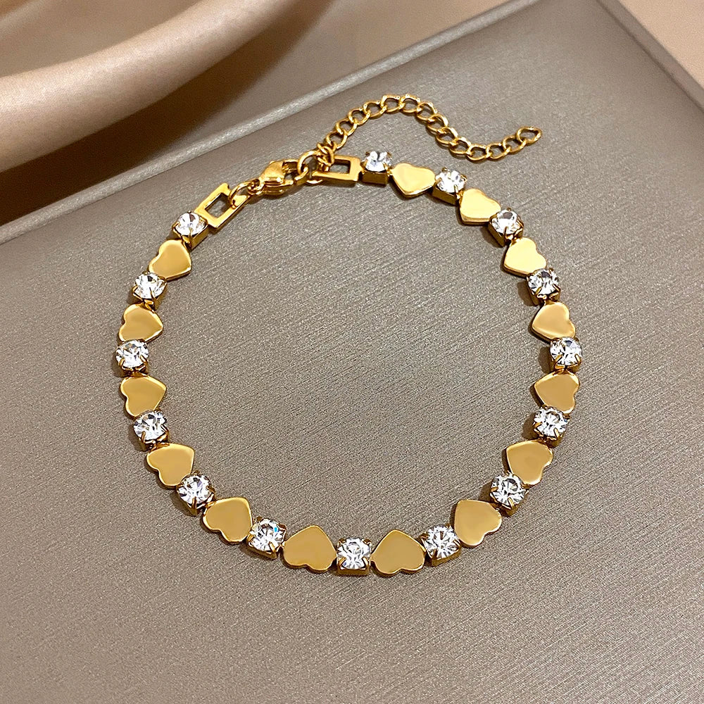 Ada Charm Chain Bracelet